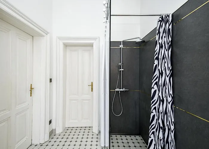 Stylish Old Town 2 Bedroom New Presidential Castle 公寓 *