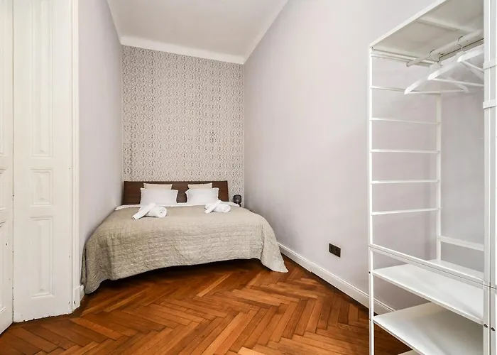 Stylish Old Town 2 Bedroom New Presidential Castle ברטיסלאבה